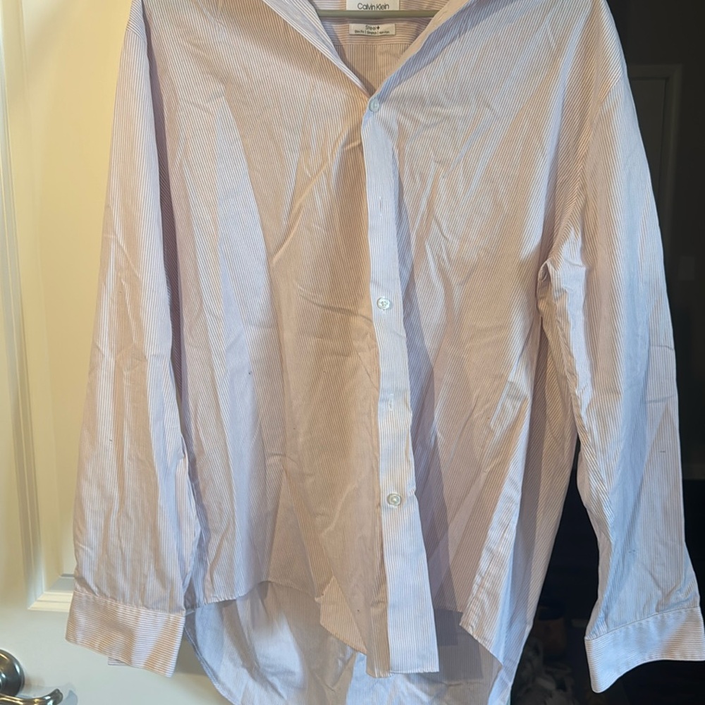 Calvin Klein Steel + slim fit stretch men’s dress shirt.